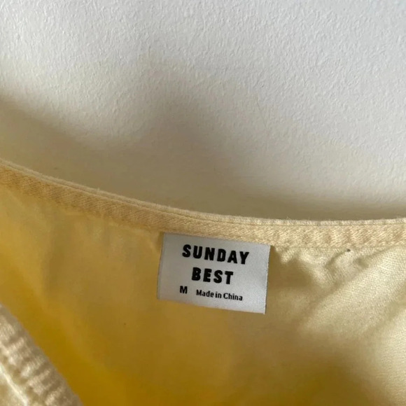 Aritzia Sunday  Best Linen Lyocell Blend Makenna Romper Pastel Yellow Sz Medium - Picture 5 of 7